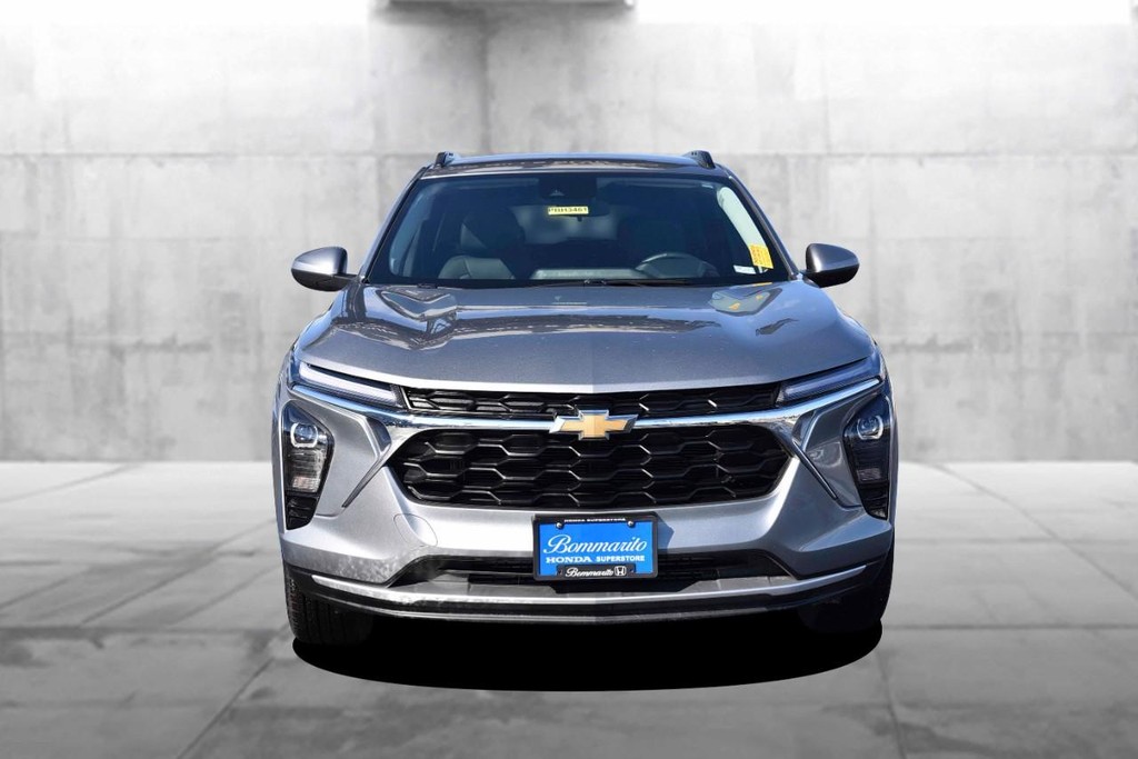 Chevrolet Trax Vehicle Image 04