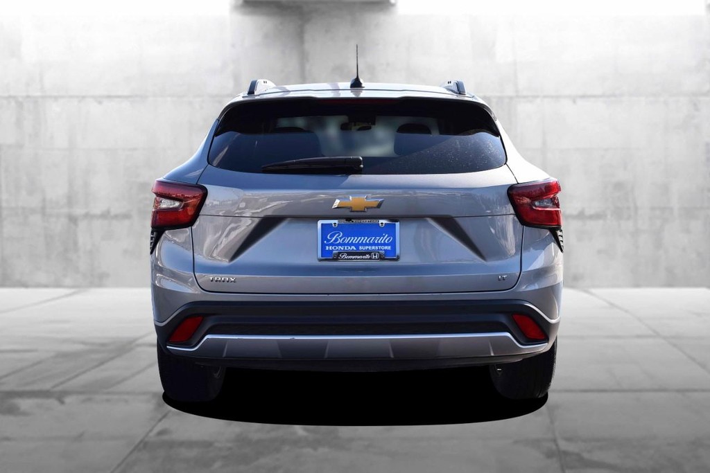 Chevrolet Trax Vehicle Image 06