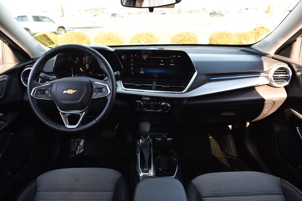 Chevrolet Trax Vehicle Image 07