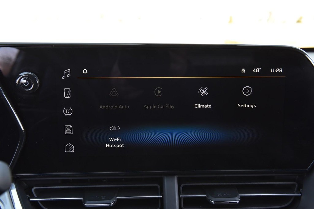 Chevrolet Trax Vehicle Image 12