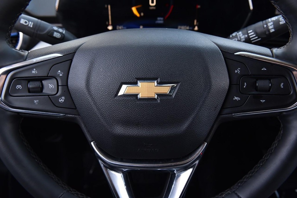 Chevrolet Trax Vehicle Image 16