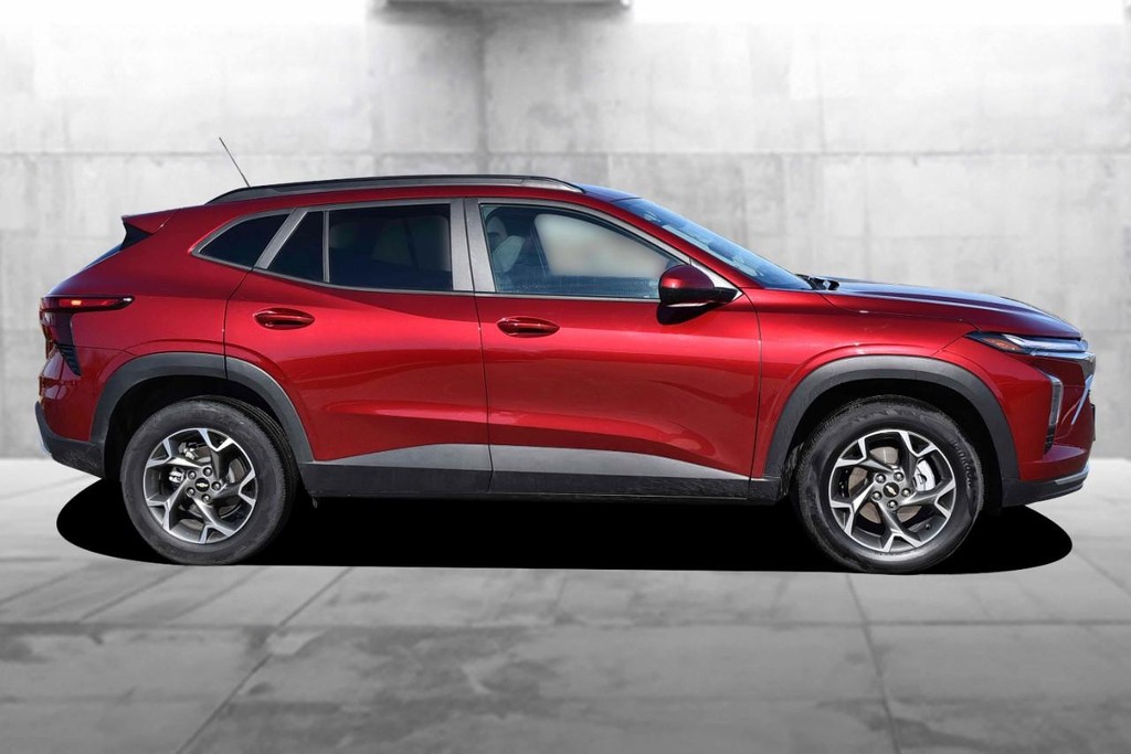 Chevrolet Trax Vehicle Image 05