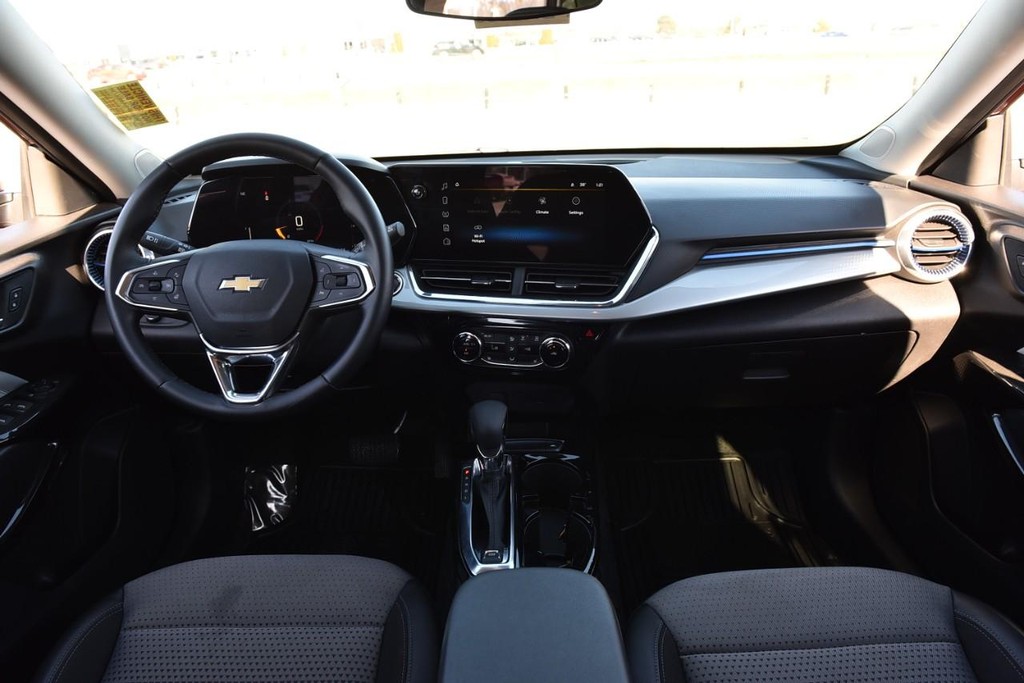 Chevrolet Trax Vehicle Image 07