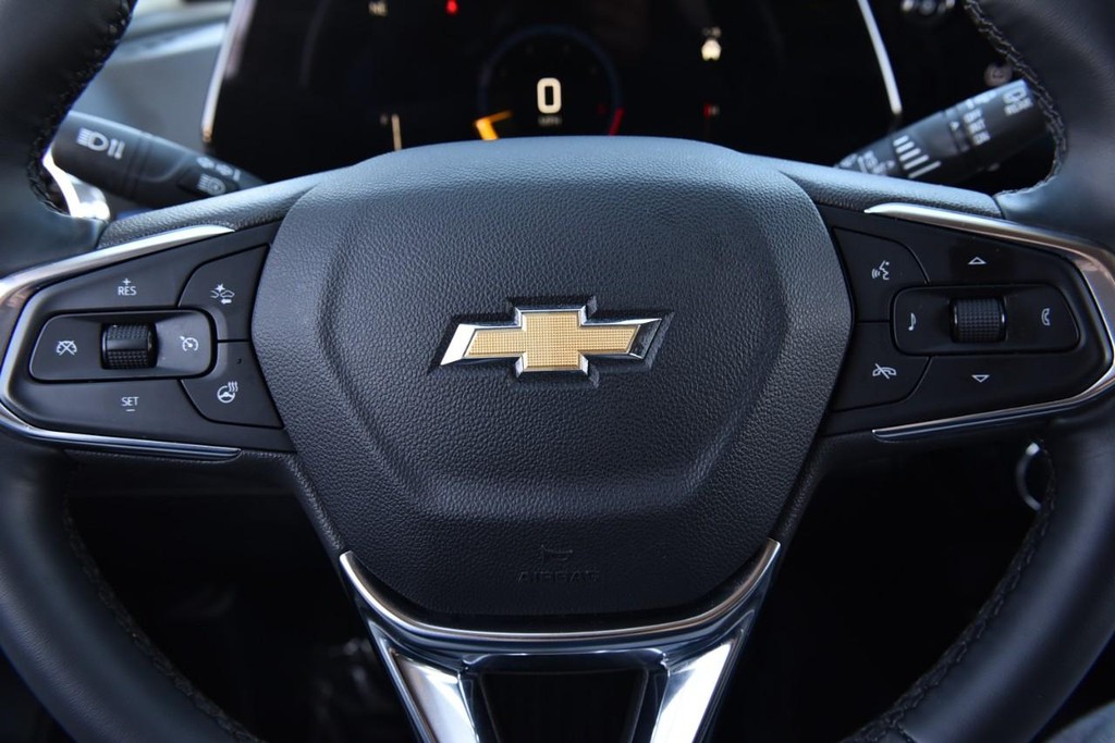 Chevrolet Trax Vehicle Image 16