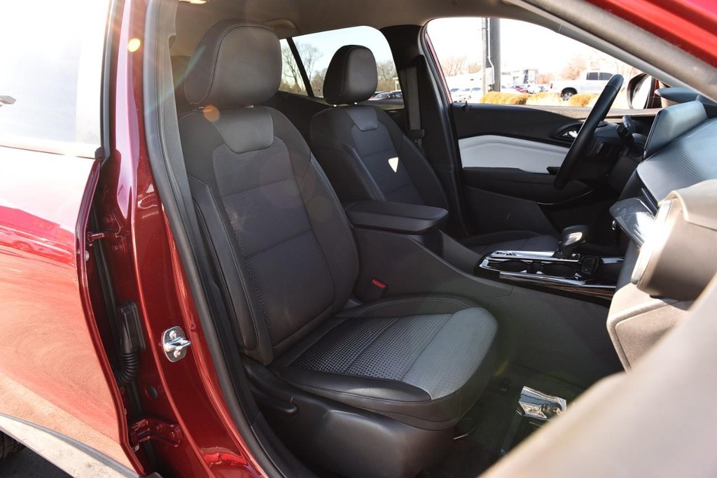 Chevrolet Trax Vehicle Image 18