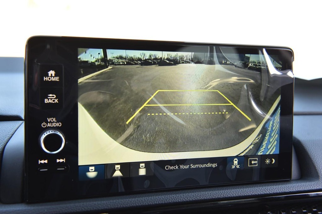 Honda CR-V Hybrid Vehicle Full-screen Gallery Image 13