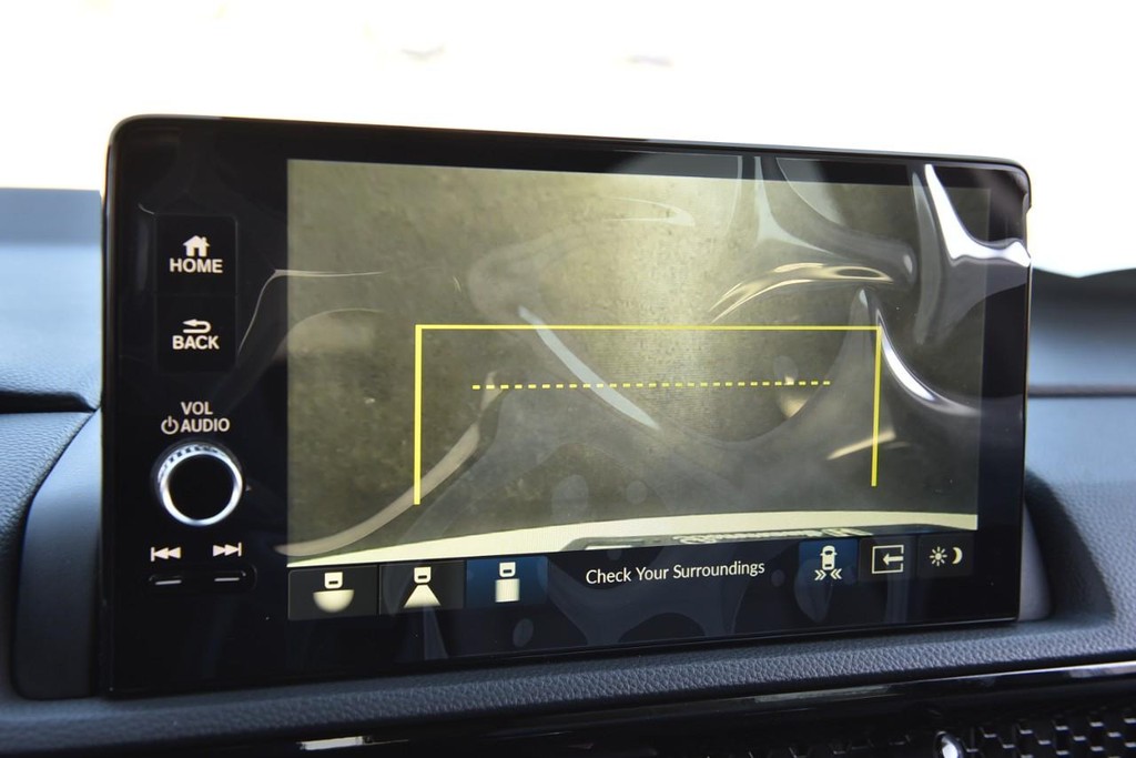 Honda CR-V Hybrid Vehicle Full-screen Gallery Image 14