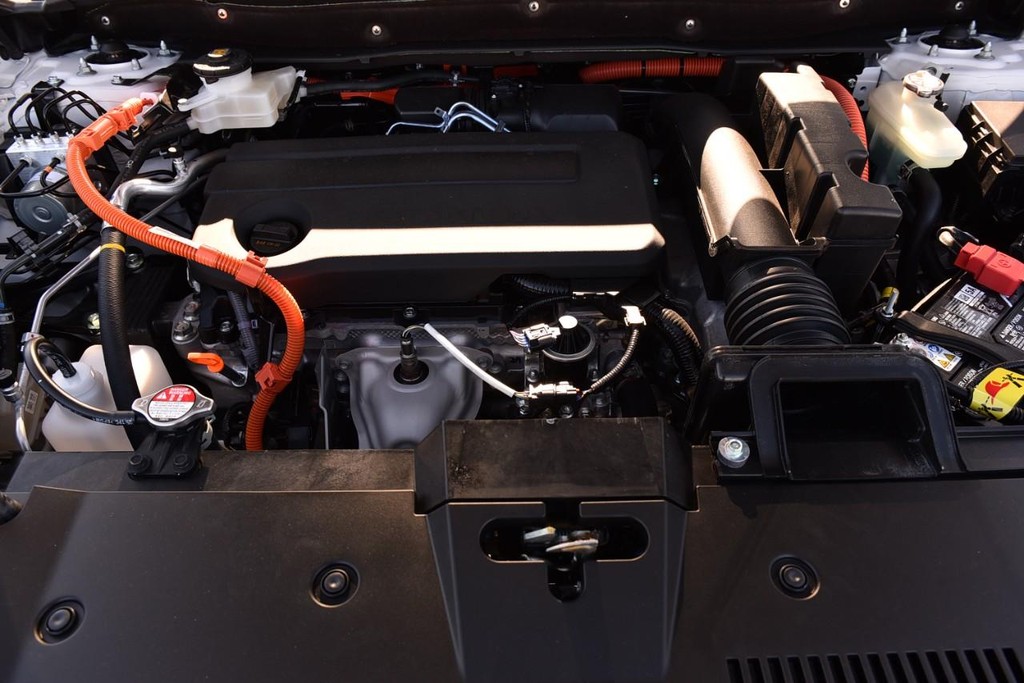 Honda CR-V Hybrid Vehicle Full-screen Gallery Image 30