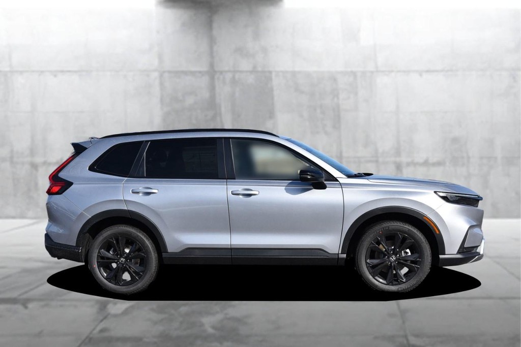 Honda CR-V Hybrid Vehicle Image 05