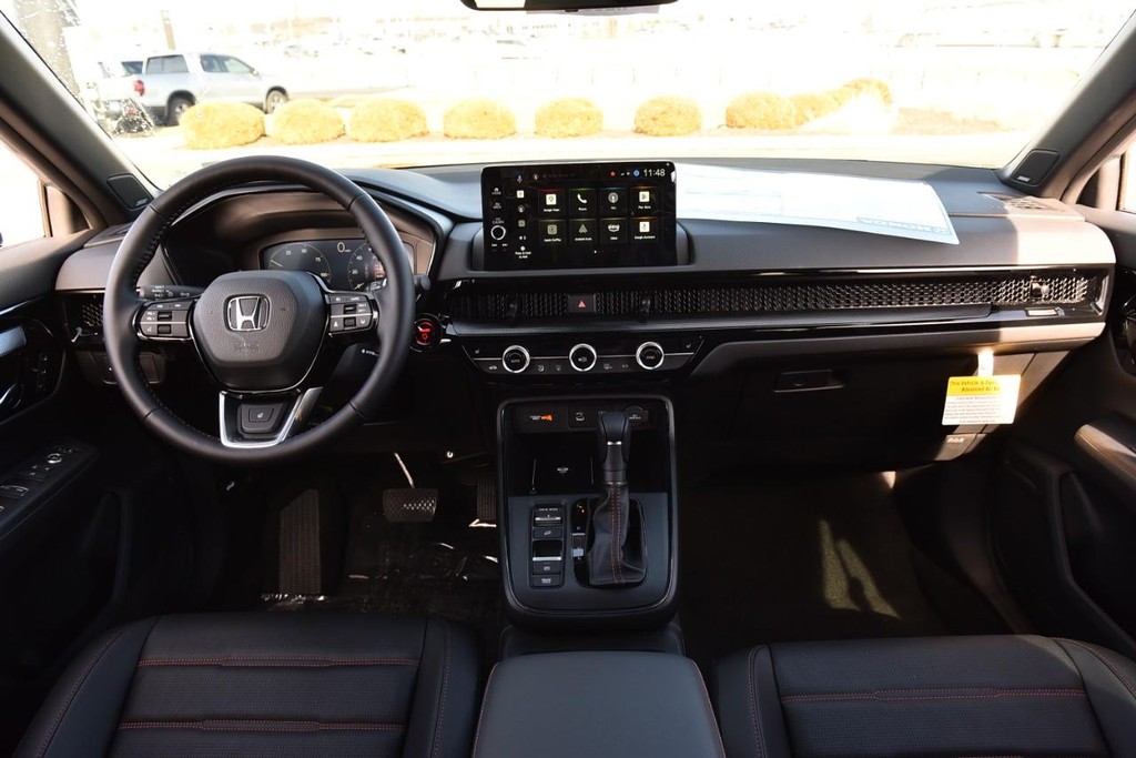 Honda CR-V Hybrid Vehicle Image 07