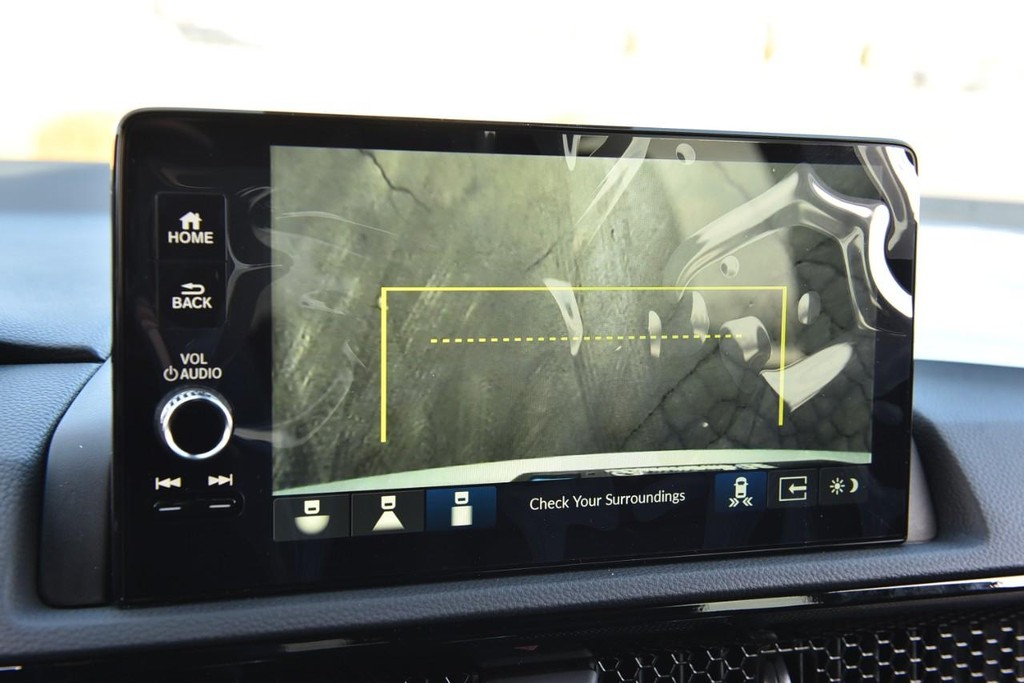 Honda CR-V Hybrid Vehicle Image 14