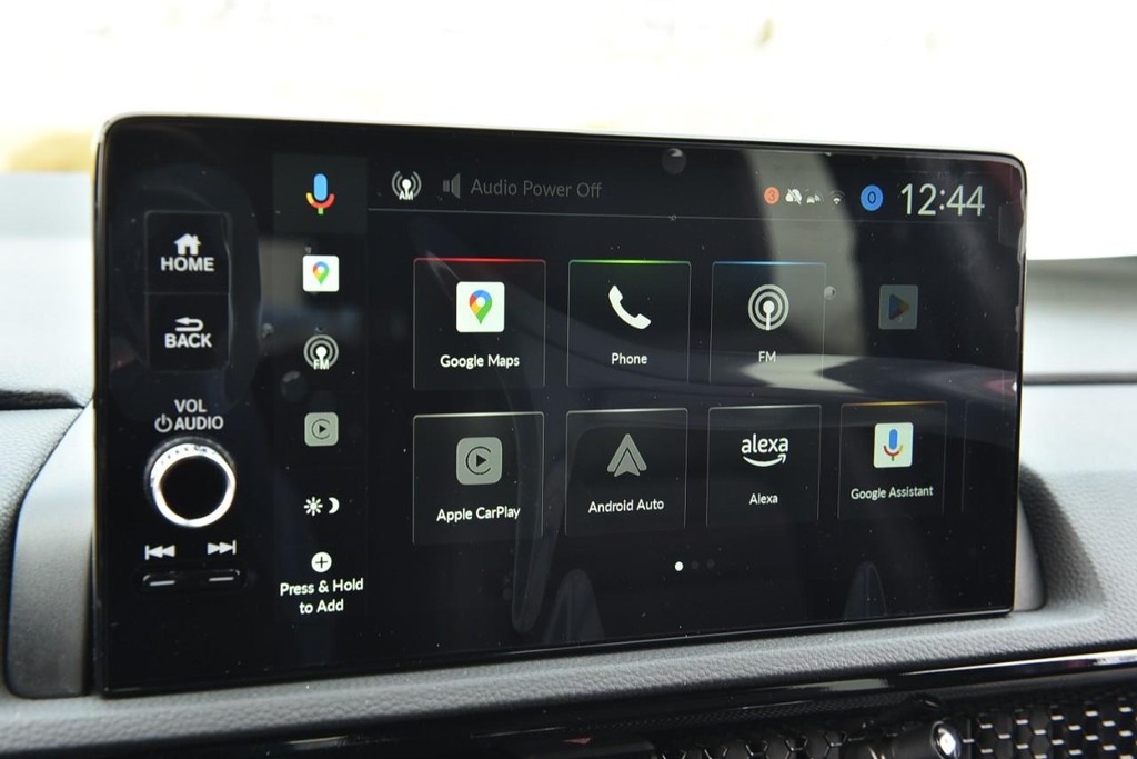 Honda CR-V Hybrid Vehicle Image 15