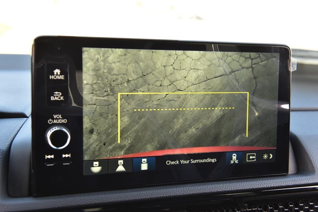 Honda CR-V Hybrid Vehicle Image 15