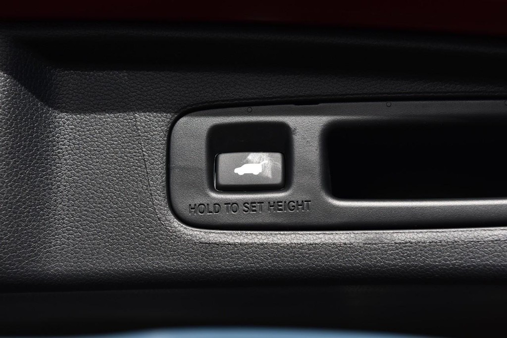 Honda CR-V Hybrid Vehicle Image 30