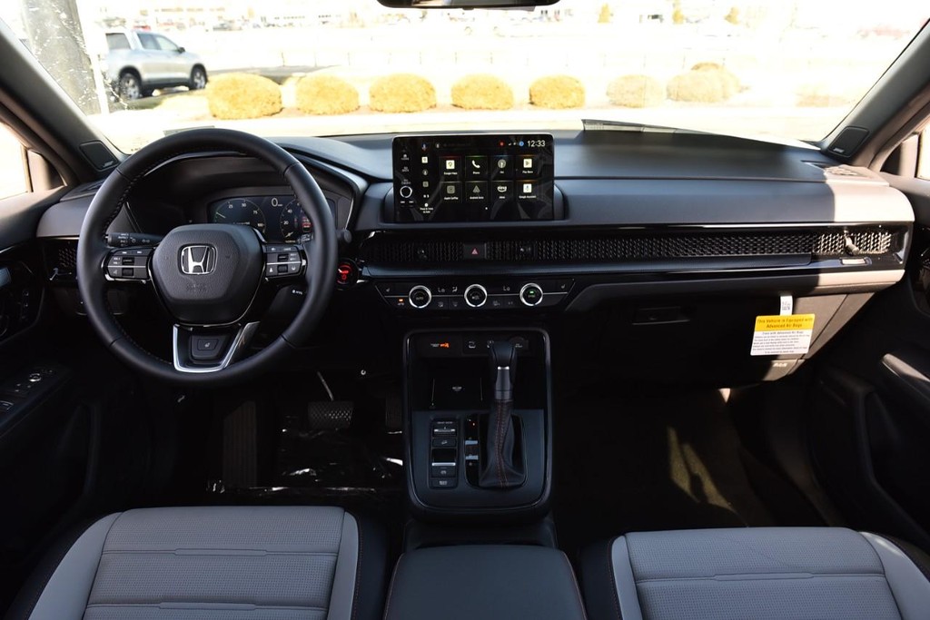 Honda CR-V Hybrid Vehicle Image 07