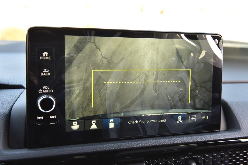 Honda CR-V Hybrid Vehicle Image 14