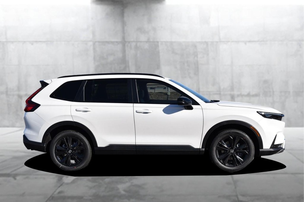 Honda CR-V Hybrid Vehicle Image 05