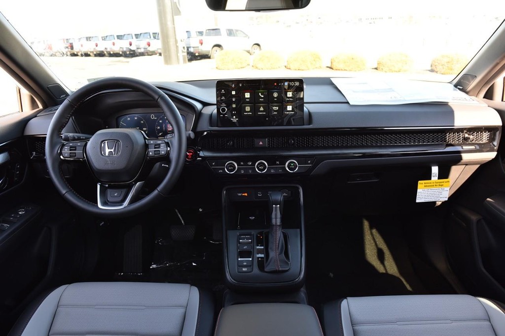 Honda CR-V Hybrid Vehicle Image 07