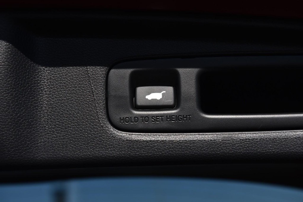 Honda CR-V Hybrid Vehicle Image 29