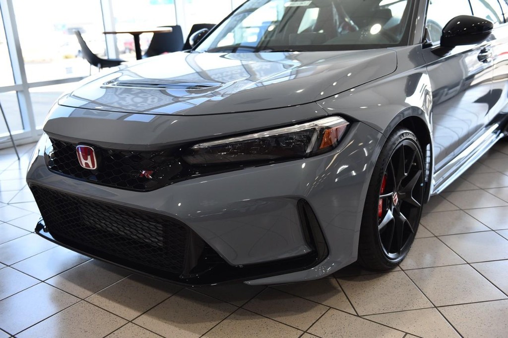 Honda Civic Type R Vehicle Image 03