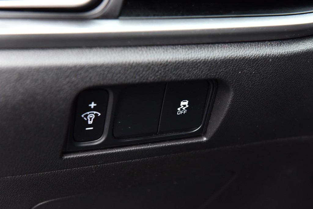 Kia Sorento Vehicle Image 10