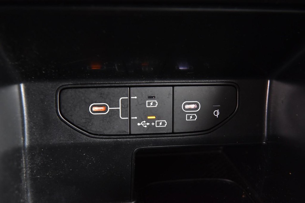 Kia Sorento Vehicle Image 15