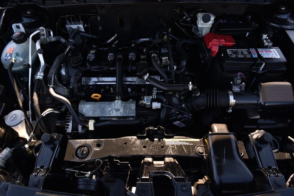 Nissan Kicks Vehicle Image 22