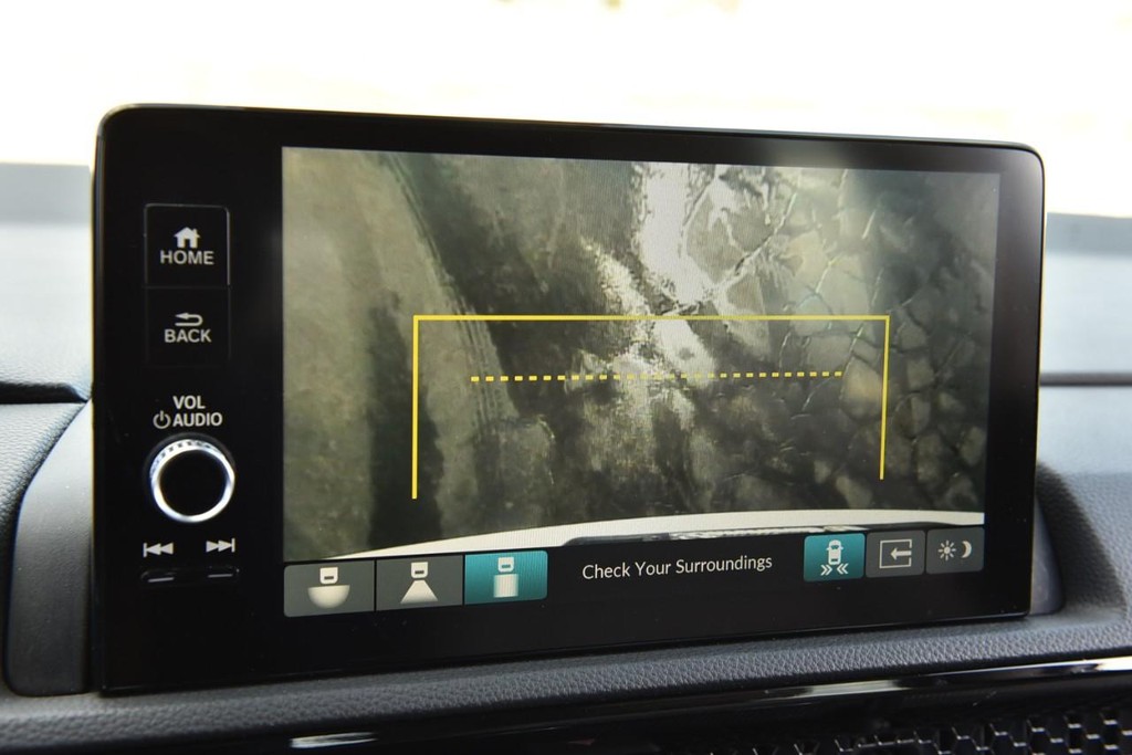 Honda CR-V Vehicle Image 14