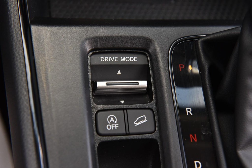 Honda CR-V Vehicle Image 19