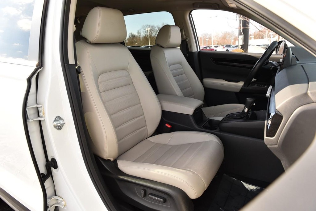 Honda CR-V Vehicle Image 23