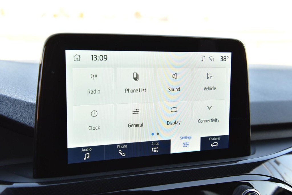 Ford Escape Vehicle Image 13