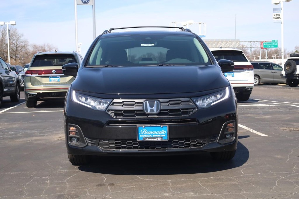 Honda Odyssey Vehicle Full-screen Gallery Image 3