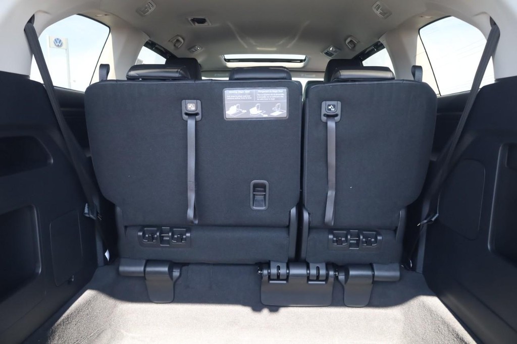 Honda Odyssey Vehicle Full-screen Gallery Image 23