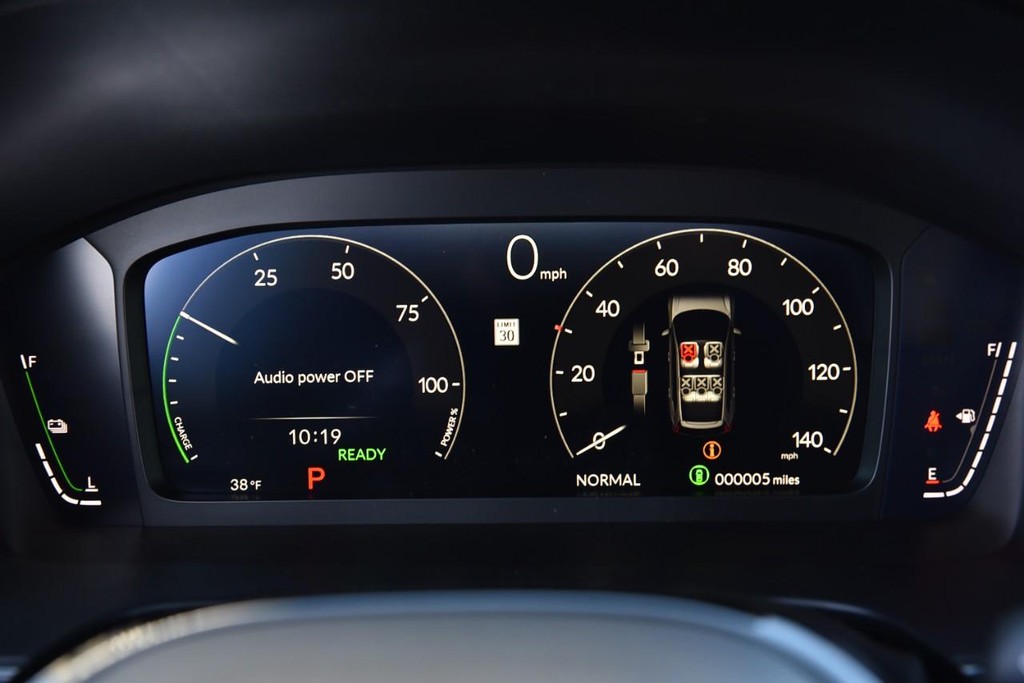 Honda CR-V Hybrid Vehicle Image 12