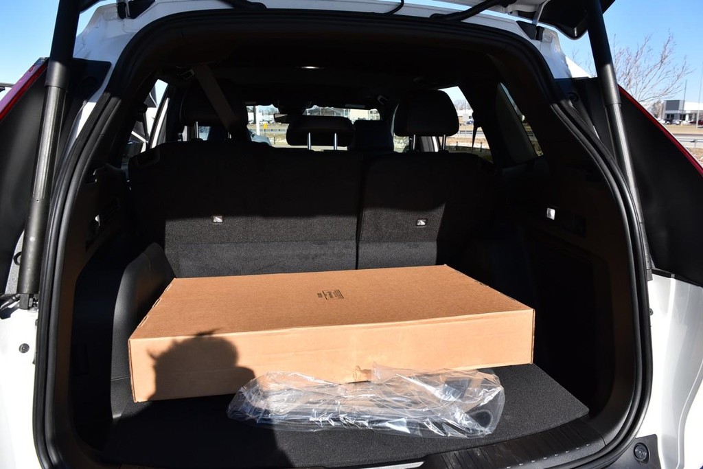 Honda CR-V Hybrid Vehicle Image 28