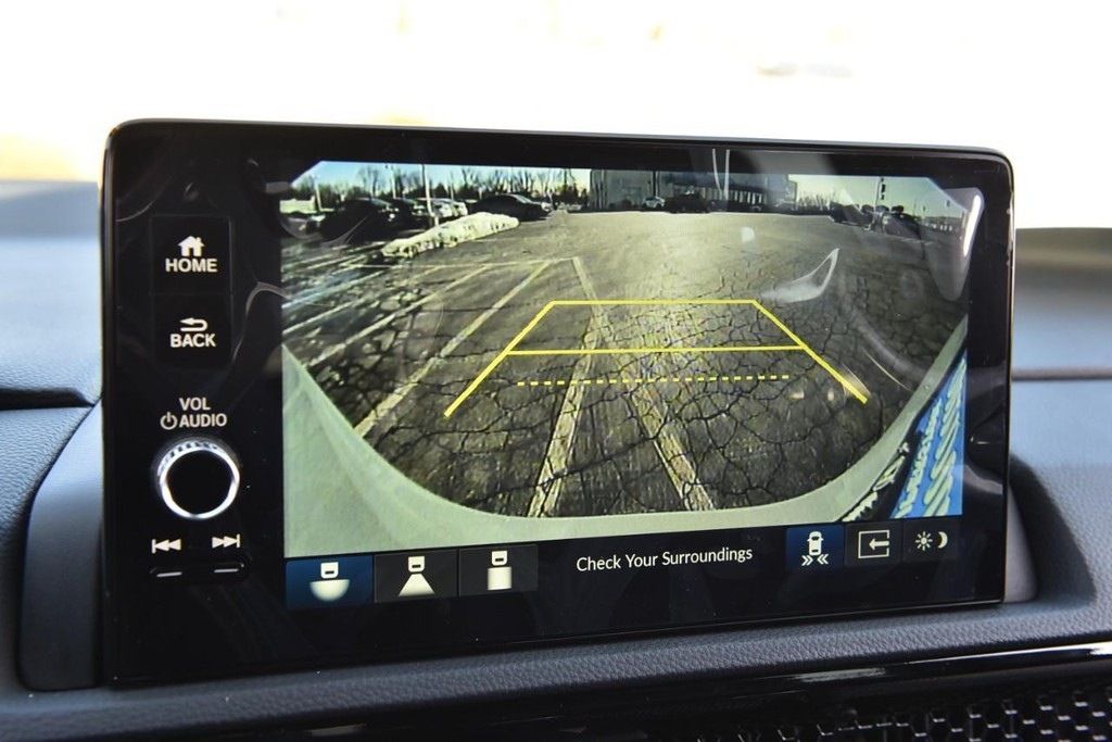 Honda CR-V Hybrid Vehicle Image 13