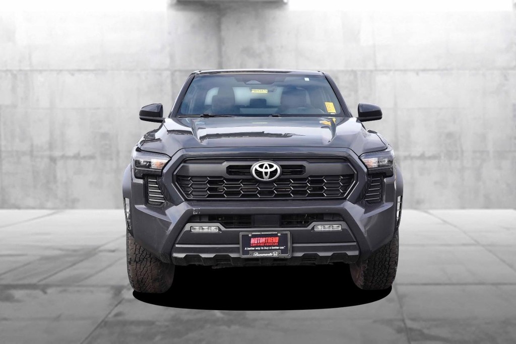 Toyota Tacoma 4WD Vehicle Image 04