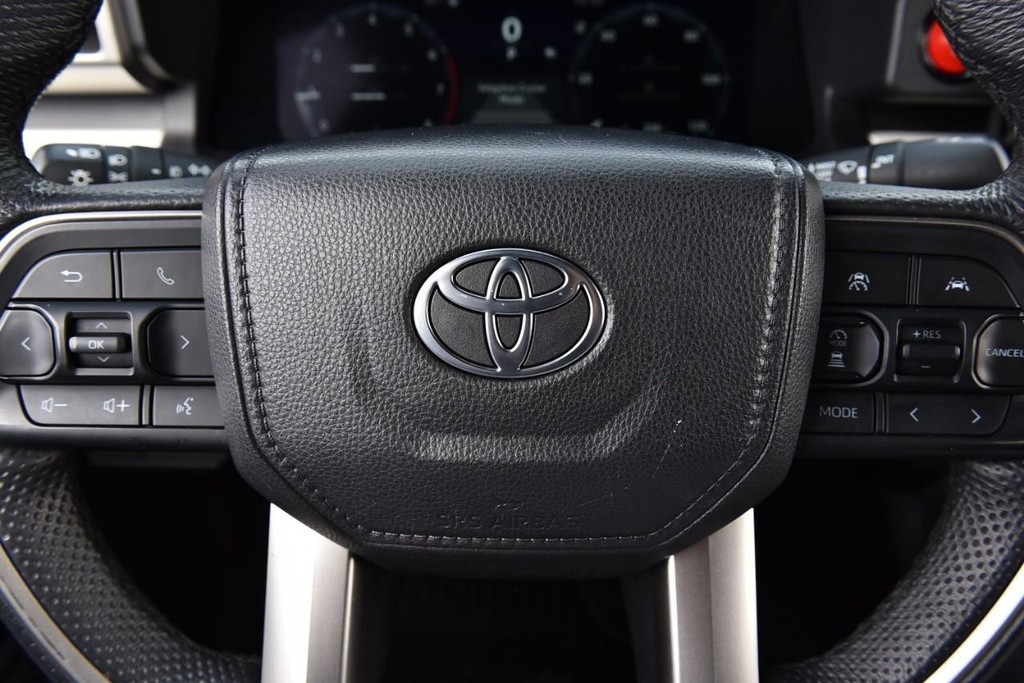 Toyota Tacoma 4WD Vehicle Image 19