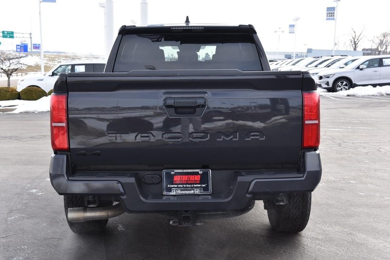 Toyota Tacoma 4WD Vehicle Image 06