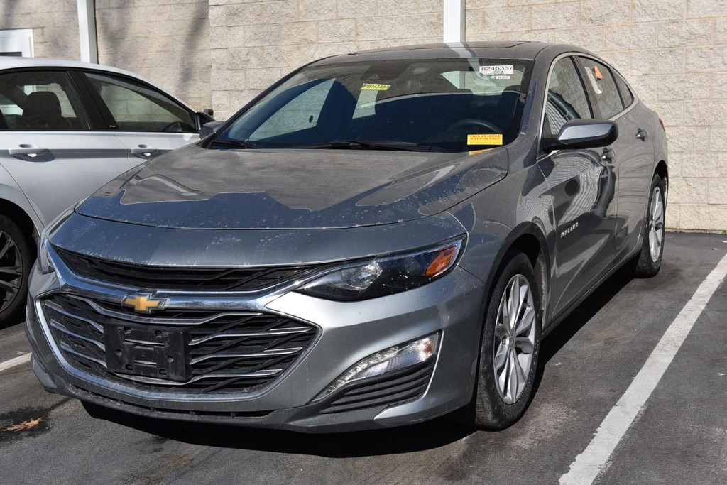 Chevrolet Malibu Vehicle Full-screen Gallery Image 01