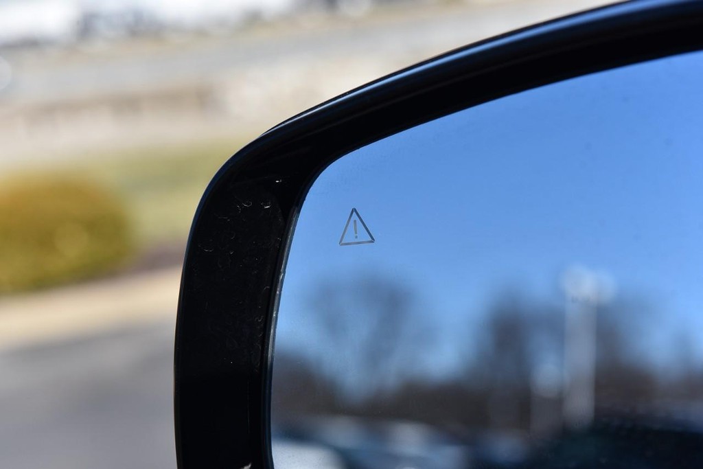 Kia Carnival Vehicle Full-screen Gallery Image 9