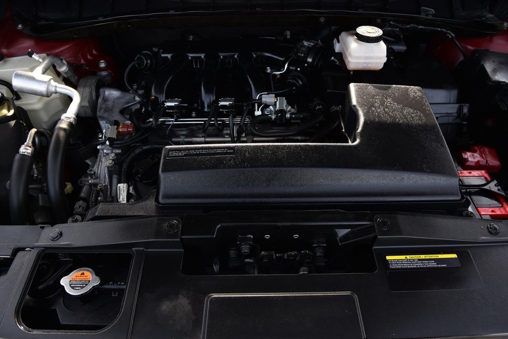 Nissan Murano Vehicle Image 30