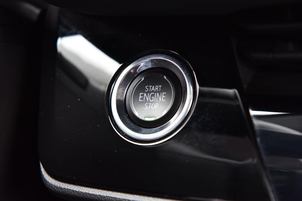 Buick Envision Vehicle Image 19