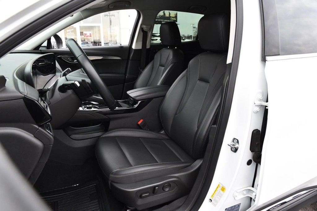 Buick Envision Vehicle Image 22