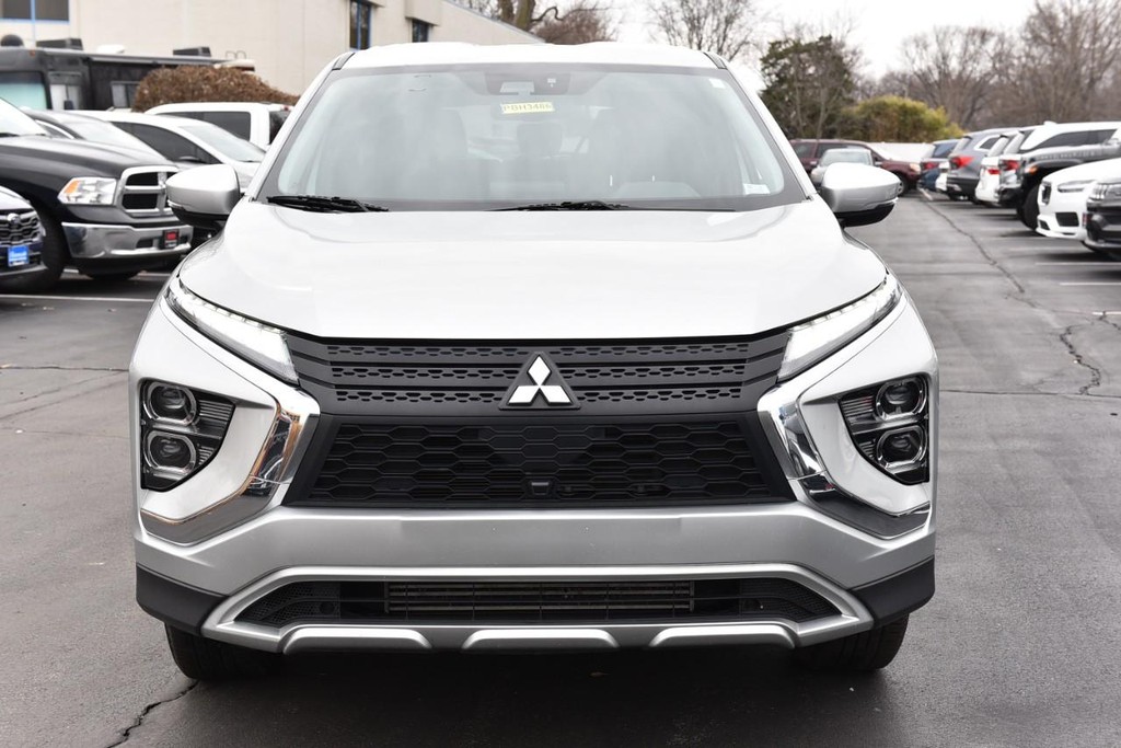 Mitsubishi Eclipse Cross Vehicle Image 04