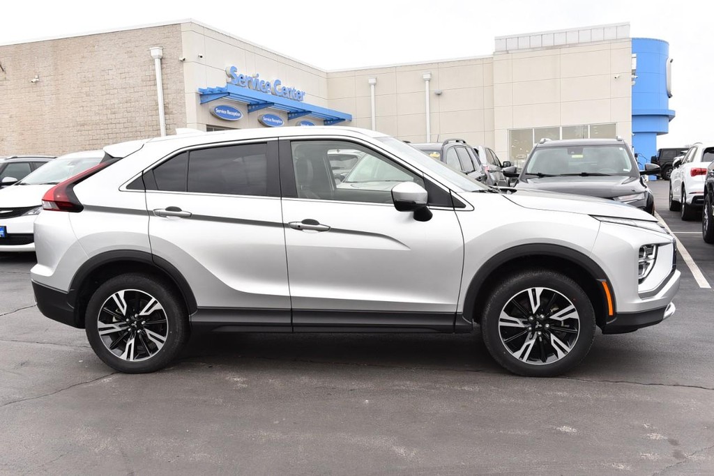 Mitsubishi Eclipse Cross Vehicle Image 05