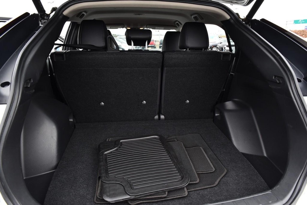 Mitsubishi Eclipse Cross Vehicle Image 22