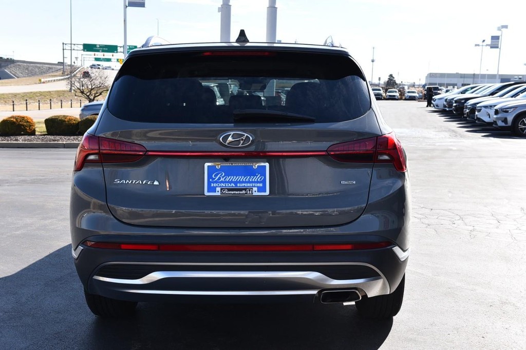 Hyundai Santa Fe Vehicle Image 06