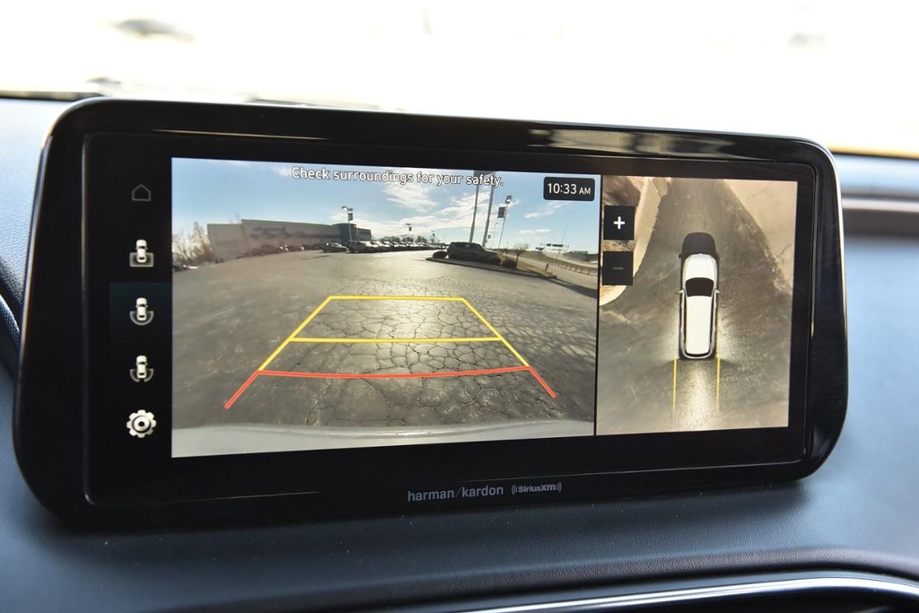 Hyundai Santa Fe Vehicle Image 13