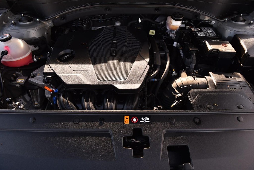 Hyundai Santa Fe Vehicle Image 28